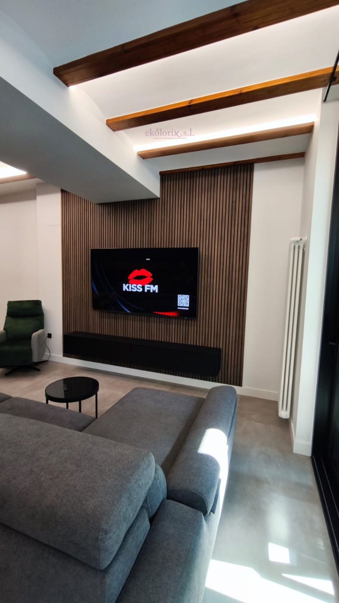 ekolorix's tweet photo. Hacemos realidad tus sueños 🤩
#ekolorix #reformas #pintura #decoración #decohogar #pintores #paiporta #valencia #alaquas #empresa #vivienda #dana #afectados #rehabilitación #inundación #trabajos #reformaintegral #hogar #ekolorizate https://t.co/1oJJoQ6Y8r