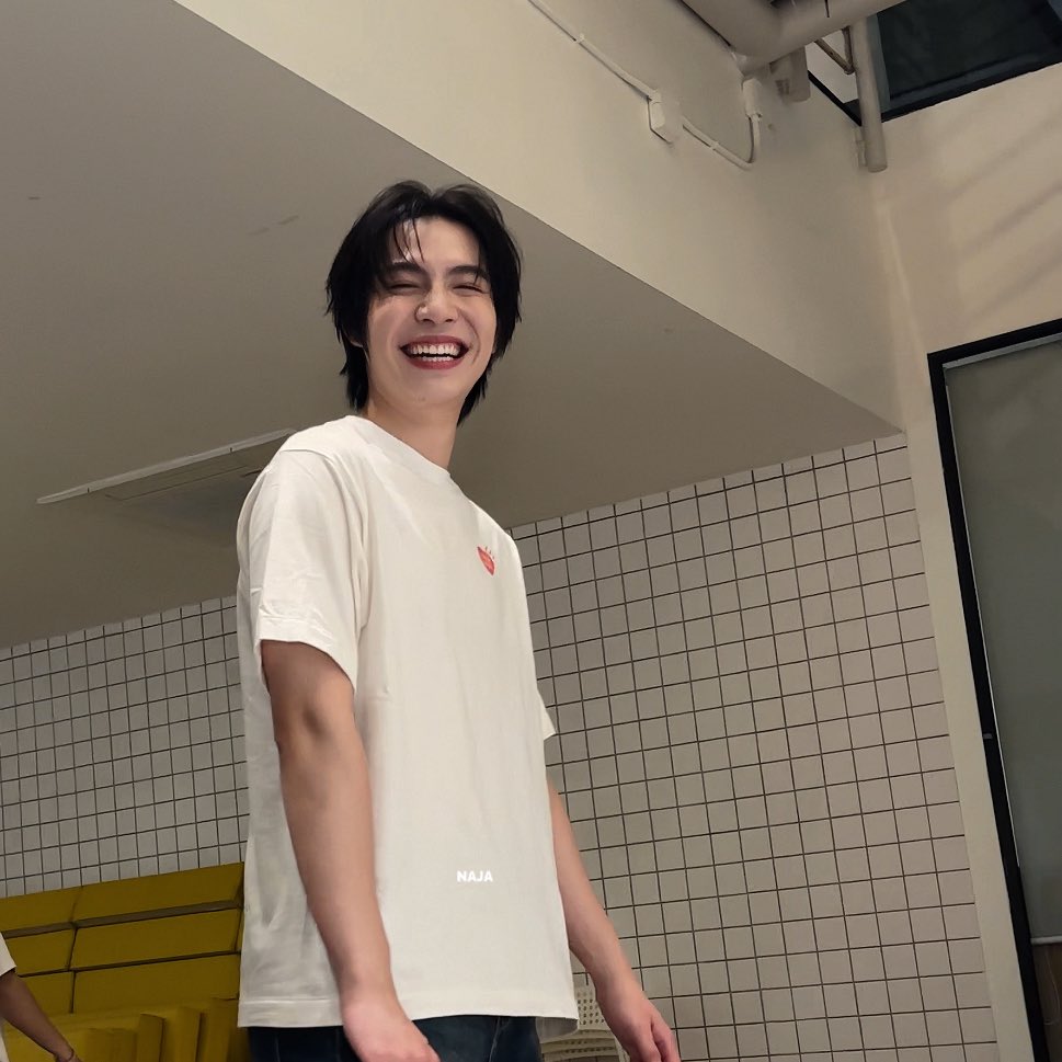 แต่มตัวก้น่ารัก ยิ้มก้น่ารัก 🍅🫶🏻😗

#Firstkanaphan <a href="/Firstkpp/">First.kp</a>