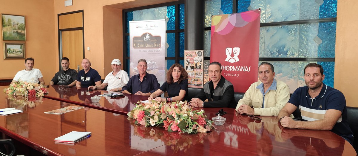 doshermanasTUR's tweet photo. 🏁🎶 XI Spain Classic Raid &amp; Rockin' Rally Dos Hermanas

Exposición de vehículos clásicos, festival de música en directo, foodtrucks, clases de baile, talleres, mercadillos, tattoos solidarios.

Toda la info 🔗 https://t.co/V8TOTssXK3

Turismo de Dos Hermanas | @aytodoshermanas https://t.co/oigC8vmFQ8