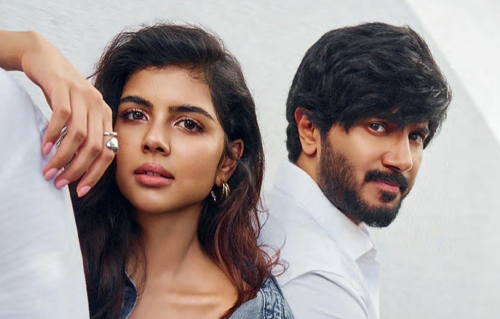 MalayalamReview's tweet photo. #Lokah #1 in Kerala is Locked🔥 Next target: 300Cr worldwide 🌍💥 Will it make it? https://t.co/FoKJBWcdWY
