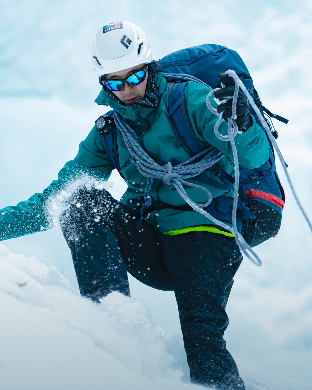 MILLET 冬山 ハードシェル スキー対応 GORE-TEX MILLET 冬山 ハードシェル スキー対応 GORE-TEX 雪山、冬季の