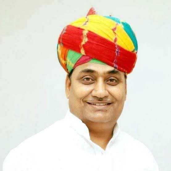 राजस्थान प्रदेश कांग्रेस कमेटी के अध्यक्ष श्री गोविन्द डोटासरा जी को जन्मदिन पर हार्दिक शुभकामनाएं। मैं ईश्वर से आपके स्वस्थ एवं दीर्घायु जीवन की प्रार्थना करता हूं।
<a href="/GovindDotasra/">Govind Singh Dotasra</a> <a href="/INCRajasthan/">Rajasthan PCC</a>