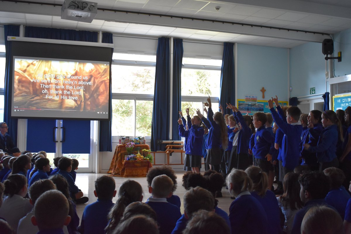 StAndrewsOxon's tweet photo. It's another Harvest Festival 🎵🌽! Thank you for all of the donations, they are greatly appreciated. https://t.co/vlwXhmi1KL