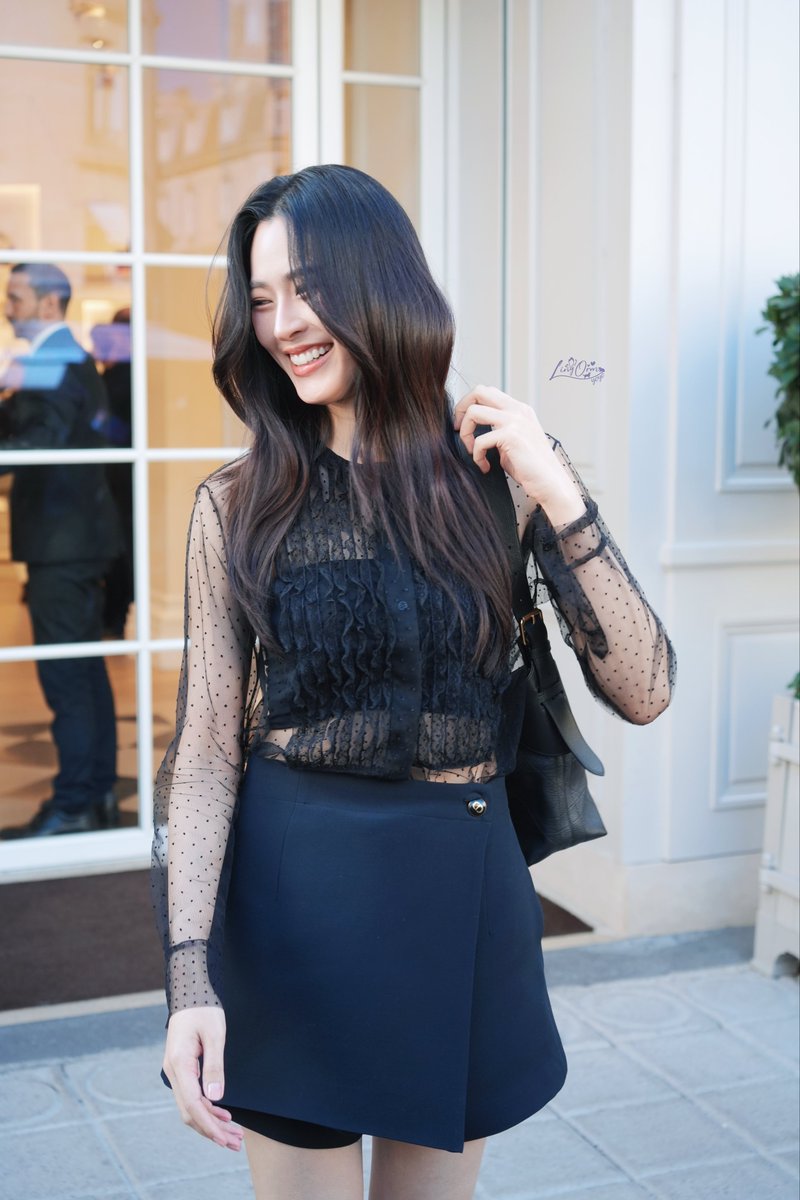 Lingling’s beauty in Dior strikes the softest part of the heart.

#Linglingkwong 
#Dior #DiorSS26 #PFW 
<a href="/Dior/">Dior</a> <a href="/linglingsirilak/">linglingsirilak</a>