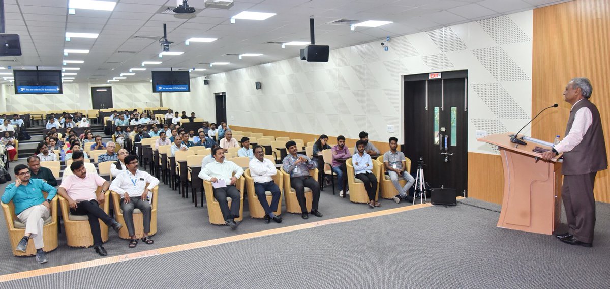 MIT_Updates's tweet image. Our Civil Engineering Department, in association with the Dean of Research &amp;amp; Development Office, successfully organized a special session on ‘Research Proposal Drafting’. #MIT_CSN #ResearchExcellence #CivilEngineering #Innovation #RAndD #AcademicGrowth