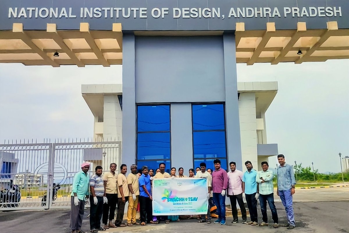 NID_AP's tweet photo. 🌿 NID Andhra Pradesh joined the nationwide campaign “Ek Din, Ek Ghanta, Ek Saath” under the Swachh Bharat Mission.

💪 A one-hour campus cleanliness drive &amp; the Swachhata Pledge reaffirmed our commitment to a cleaner, sustainable future.

#NIDAP #SwachhataHiSeva2025 #CleanIndia https://t.co/7sptyFlTOE