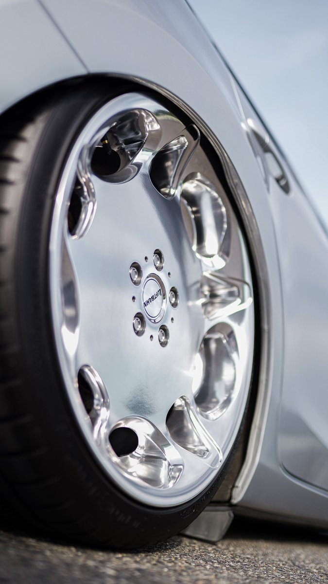 Takuto_6X4's tweet photo. New Wheel✨

𝗚-𝗖𝗼𝗿𝗽𝗼𝗿𝗮𝘁𝗶𝗼𝗻 𝗟𝗨𝗙𝗧𝗕𝗥𝗔𝗡 𝗗𝗥𝟱
20inch 8.5j+30

アテンザ買う時から決めてたホイール履かせました☝️
予想通りのバチきまり👊一旦完成です‼️ https://t.co/wH5Y4ErQHL
