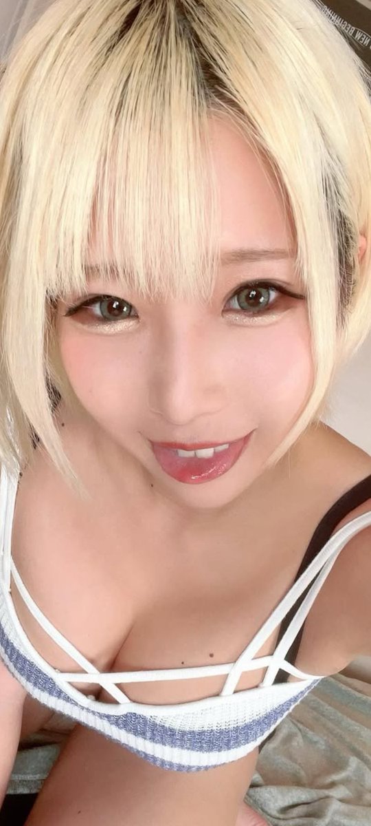 MoZart_Eru tweet media