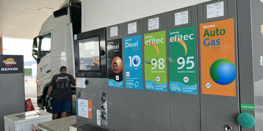 ADER_express's tweet photo. Las cotizaciones de los transportistas autónomos se actualizaran para mantener su poder adquisitivo

https://t.co/TnIoGXboff https://t.co/CPybOlLjKw