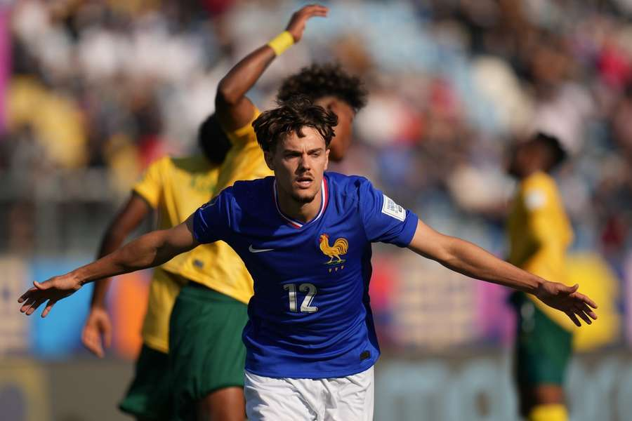 AtlasBrazalete's tweet photo. ⚽️🗺️ 𝐍𝐔𝐄𝐕𝐎 𝐀𝐓𝐋𝐀𝐒

🇳🇨🇫🇷 Metrópoli contra 'colectividad sui generis' en el Mundial sub-20
🇲🇾 Ocho apellidos malasios
🇸🇪 El Mjällby tiene la Allsvenskan a tocar

🟠🎧 Escúchanos en @ivoox: https://t.co/50TIB6jmHM https://t.co/rBjY8DP59P