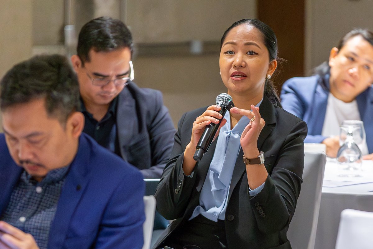 Following these, two panel discussions addressed data governance challenges, gaps, and opportunities, with one looking at the regional level and another focused specifically on the Philippines’ national context. The forum concluded with a press conference emphasizing the key