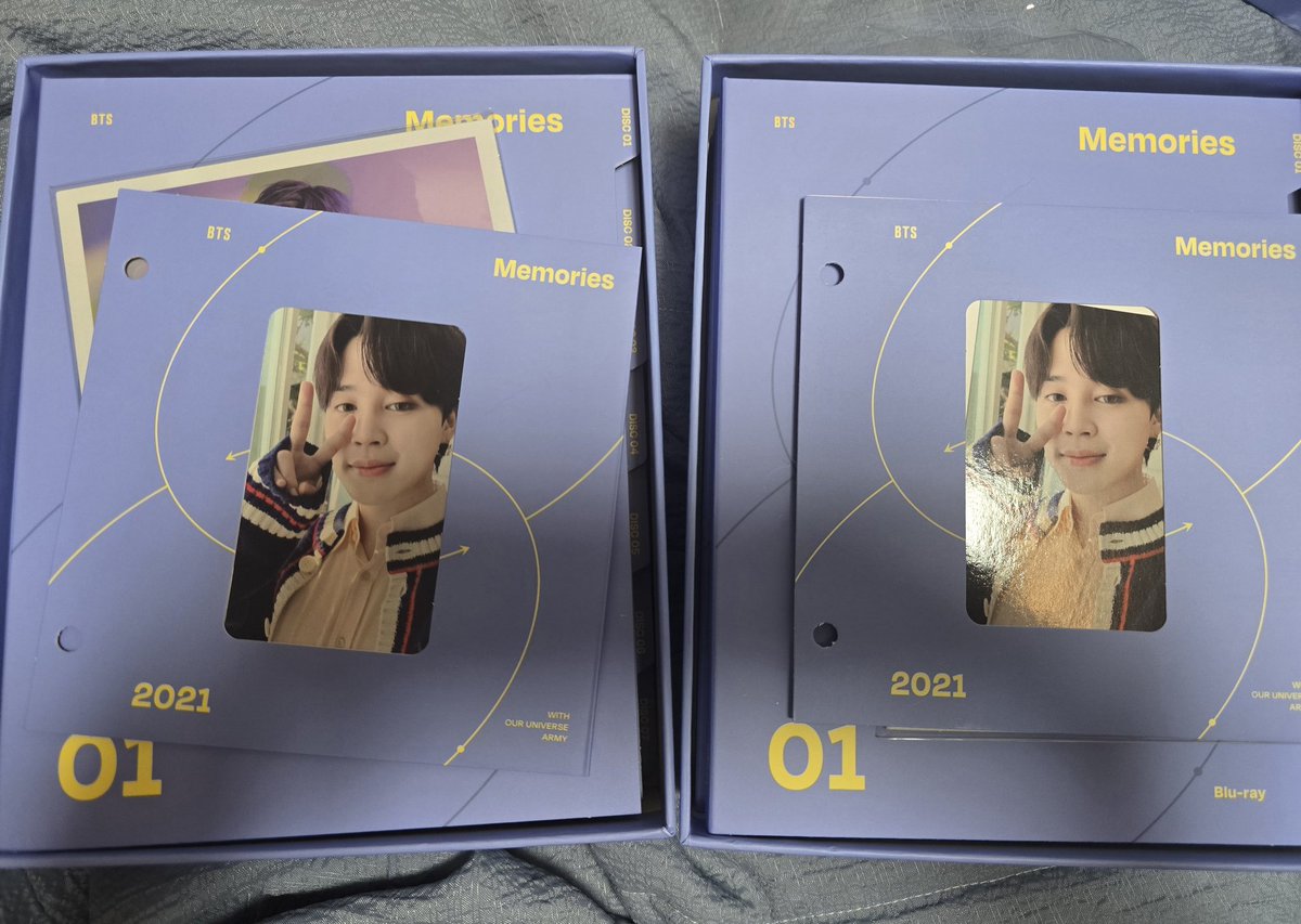 지민이가 두명이 찾아왔네요
2021메모리즈블루레이 교환
저 : 지민
아미님 : 정국
이번행사때 추가로 사신 아미님들 있으실까요ㅜㅜ
#2021메모리즈블루레이
#방탄소년단
#방탄소년단_지민
#방탄소년단포카교환
#지민교환
#정국교환