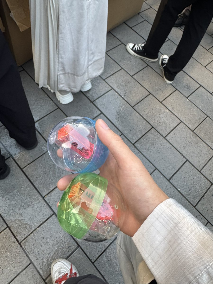 picopon1002's tweet photo. 春泥棒色自引きでふたつでたのうれしい。 https://t.co/Q4XI37rbvR