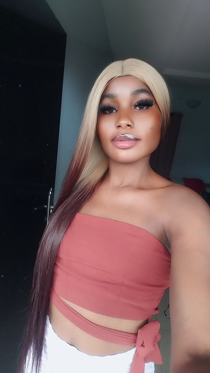 Bel of the most high💙 she loves <a href="/NICKIMINAJ/">Nicki Minaj</a>

#X #Dior #Nigeriangirls #BeautyInBlack #NickiMinaj