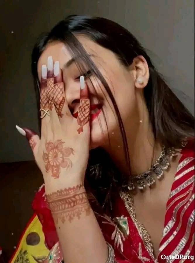 <a href="/Munaf_Ali/">Munaf</a> <a href="/SyedAsg40342647/">Syed Asgar</a> <a href="/DrNaveedAhamed1/">Dr.Naveed Ahamed 2.0</a> <a href="/Shararovais/">Ovais Sharar</a> Pahle toh meri yaad se aayi haya unhen.
Phir aaine mein choom liya apne-aap ko.
#Shakeb_Jalali
#Shair