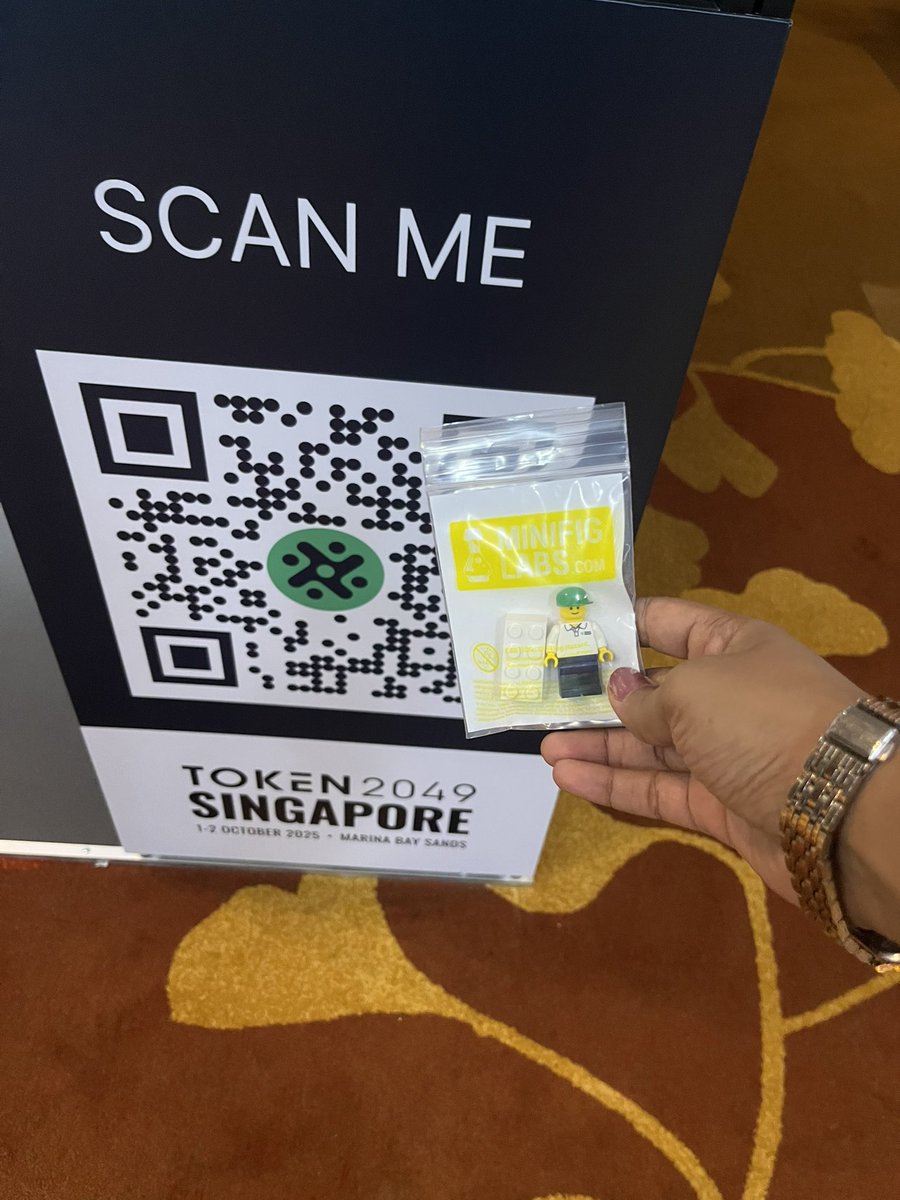NehabulousMind's tweet photo. @NexusMutual #token2049 https://t.co/FfQxHXGAQV