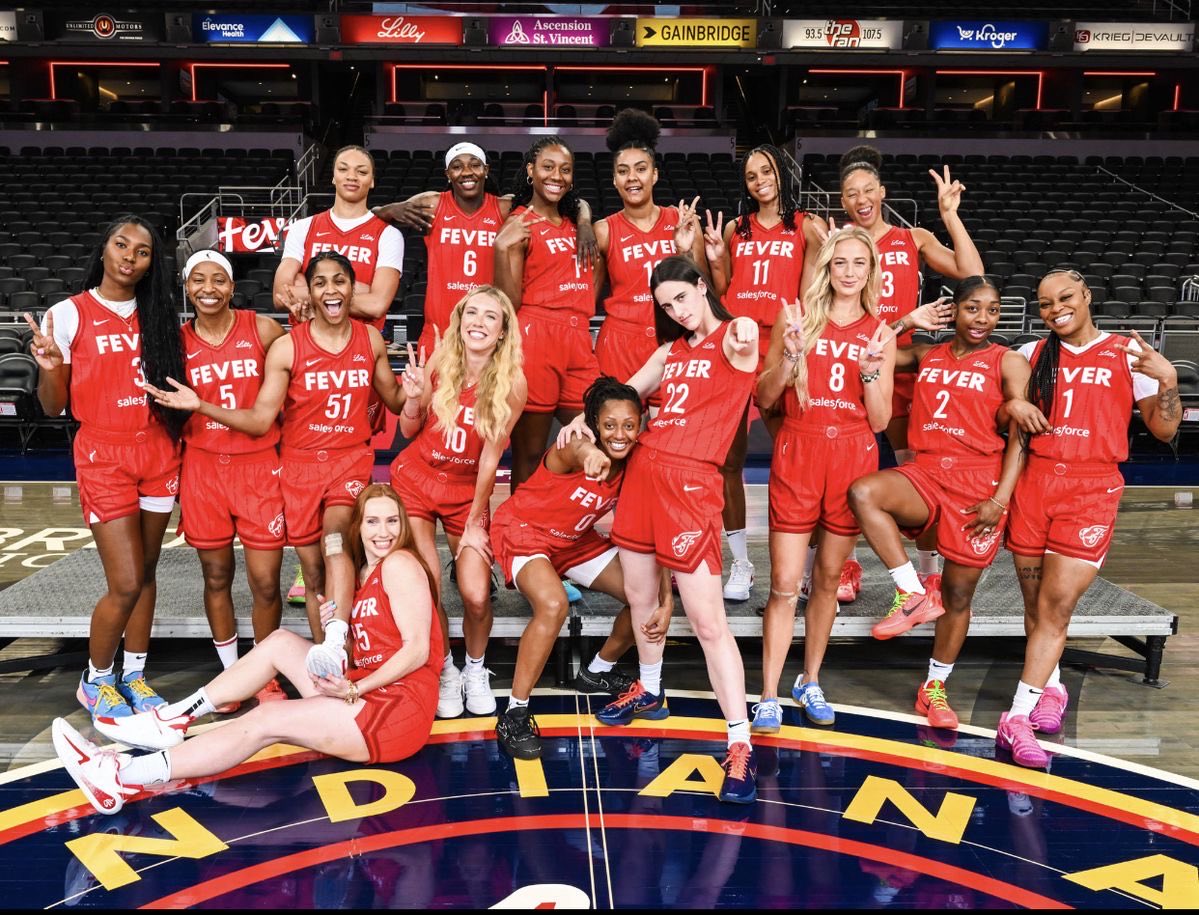 i don't think i could be more proud of this team. making the semifinals even with seven injured players is insane!! im sure many teams could never!! i know you all worked so hard for this, and im insanely proud ❤️ hopefully next season will be soooo much better with no injuries!!
