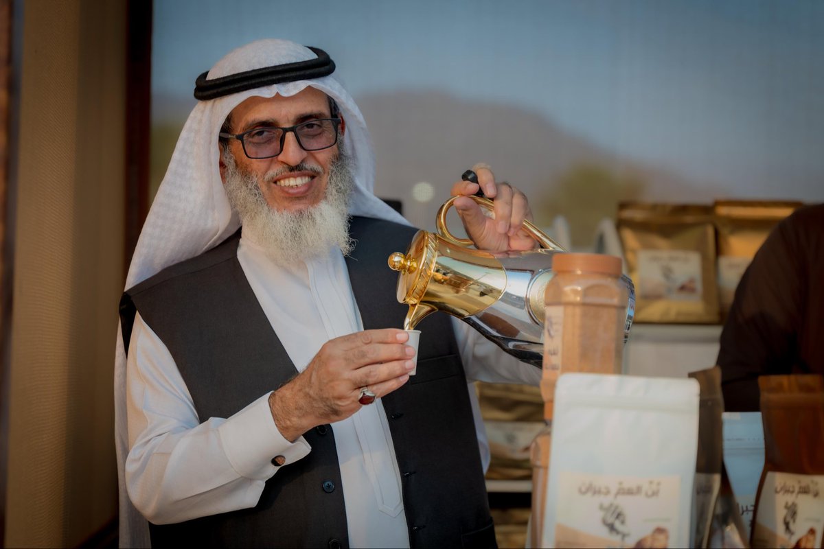 العم جبران (uncle jubran) tweet media