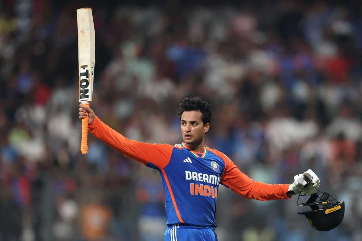 Abhishek_Fan_'s tweet image. 🚨 HISTORY CREATED BY ABHISHEK SHARMA 🚨
- Abhishek Sharma achieves The Highest Ever ICC T20i Batting Ratings - 931. 🥶🇮🇳
@OfficialAbhi04 | #AbhishekSharma
