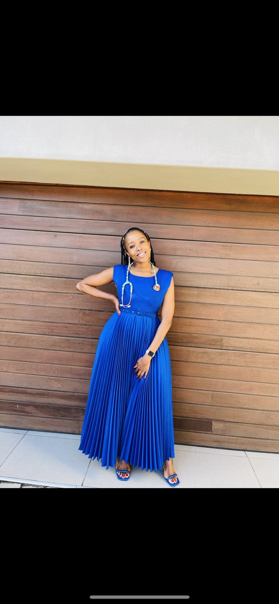 1981Makhos32133's tweet photo. Today marks 12 years since I opened my practice. Grateful for this beautiful journey. 
Gratitude attract more things to be grateful for 😇. 
I ran this morning to celebrate this milestone 🏃🏾‍♀️🏃🏾‍♀️🏃🏾‍♀️🏃🏾‍♀️. 
#FetchYourBody2025 
#TrapnLos
#RunningWithTumiSole
#IPaintedMyRun https://t.co/A8yQhl0v4H