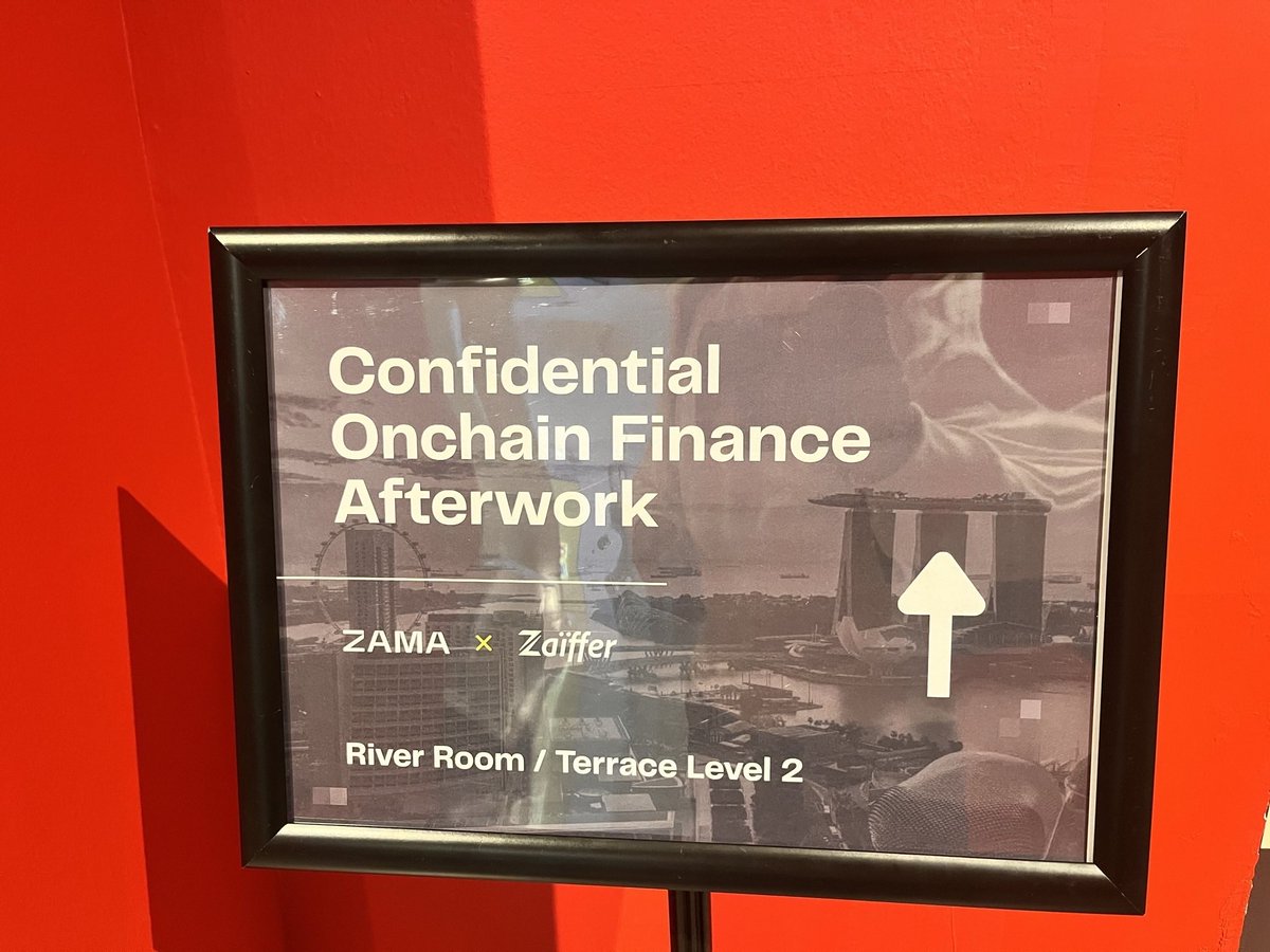 BeldexCoin's tweet image. Glimpse from 🇸🇬
Together, we’re building interoperable &amp;amp; confidential protocols for #Web3 @zama_fhe #Beldex 
#TOKEN2049Singapore
