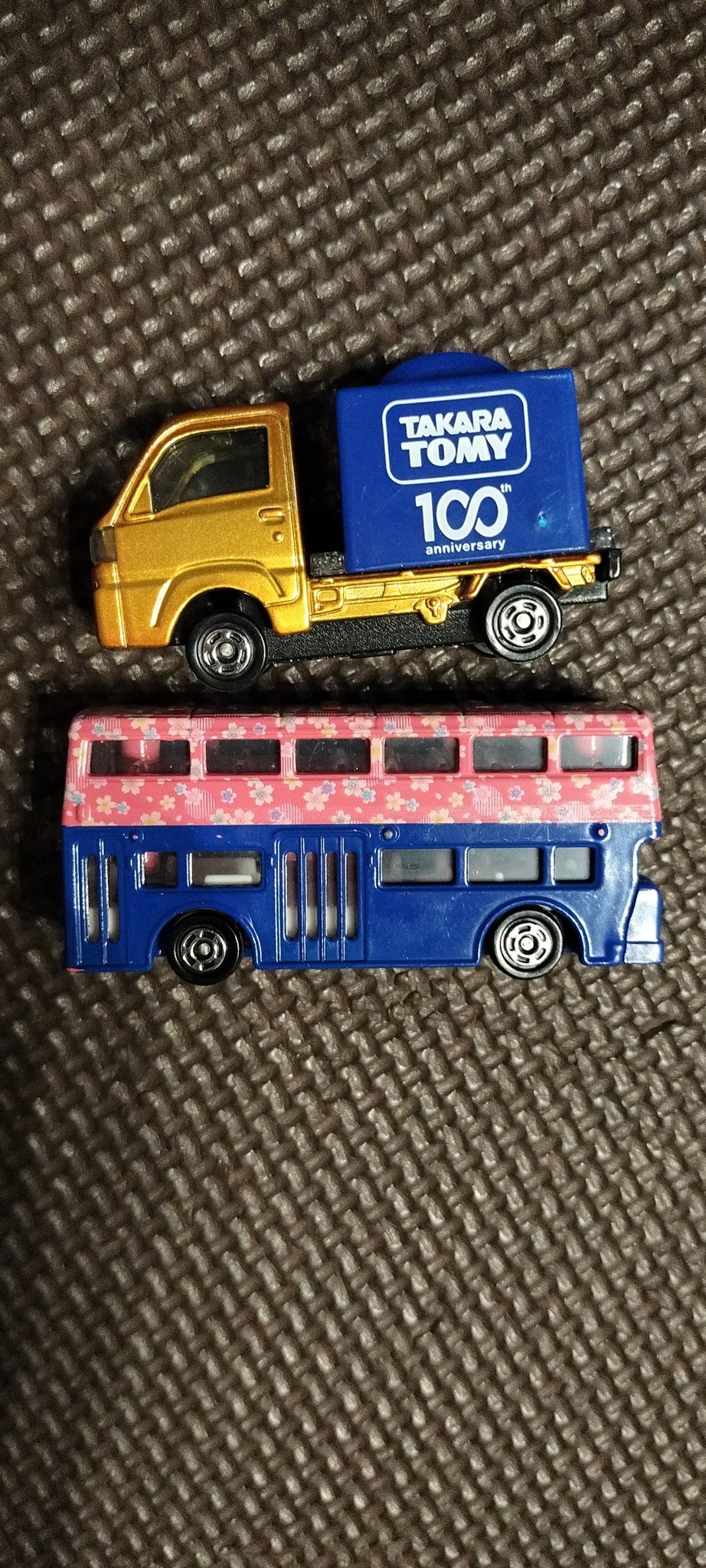 TAKARA 株主向け記念品 2002年 TAKARA 株主向け記念品 2002年 - メルカリ