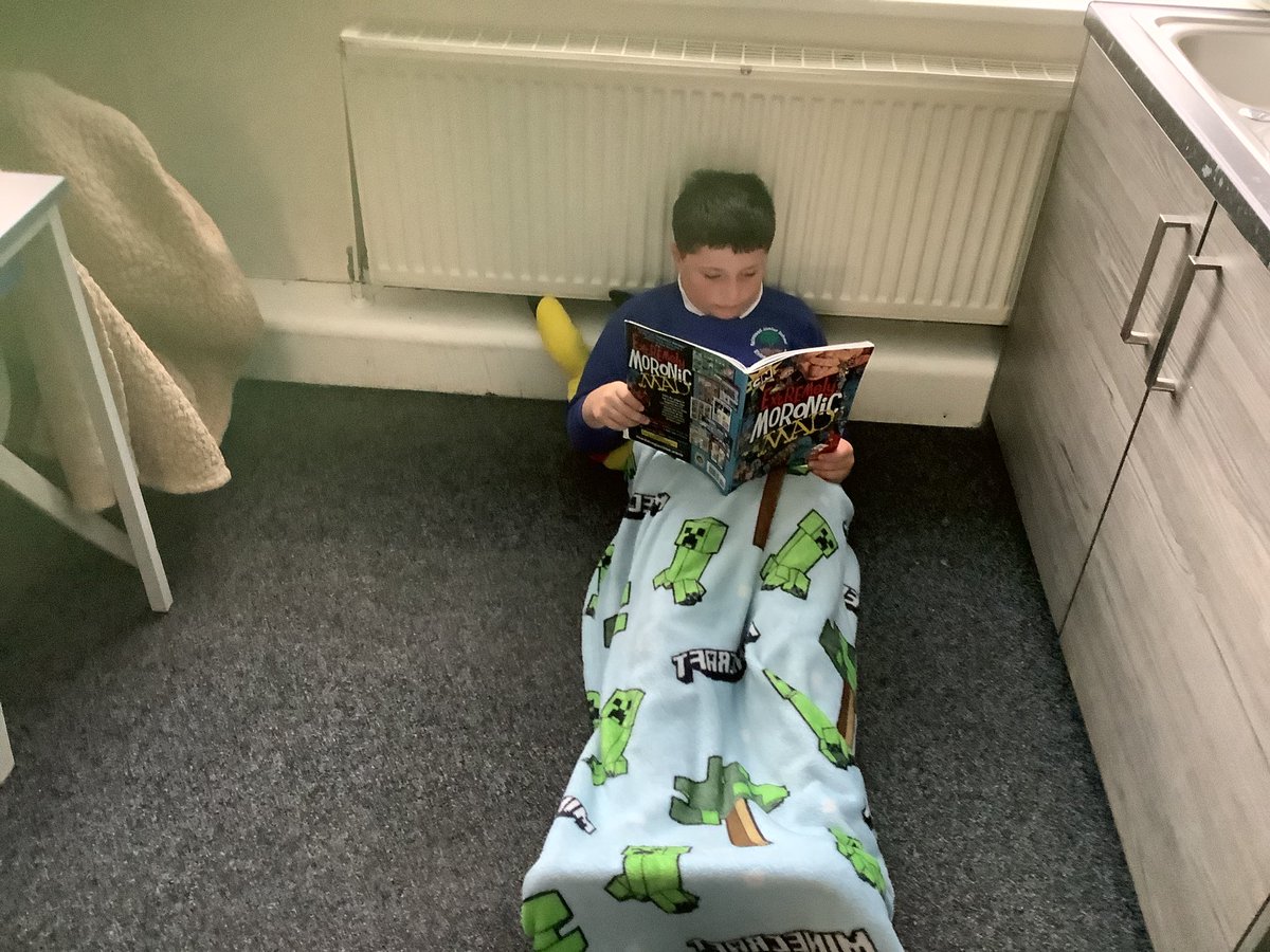 ReinwoodJuniors's tweet image. #RJS6G have had a lovely start to the morning by dropping everything and reading 📚 #RJSReading #RJSDEAR