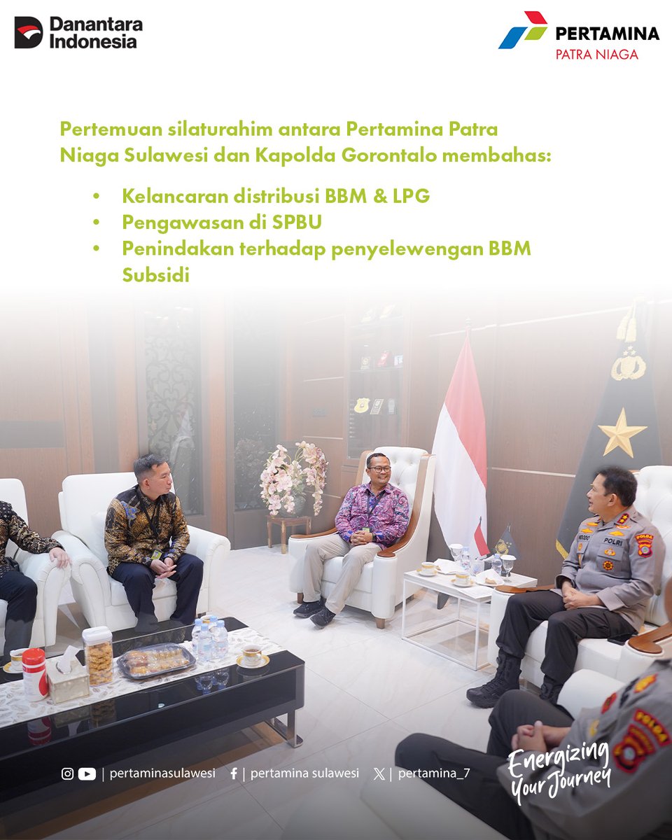 pertamina_7's tweet photo. Pertamina Patra Niaga Sulawesi bersama Polda Gorontalo menjalin sinergi dalam pengawasan distribusi dan penertiban BBM Subsidi.

Kolaborasi ini dilakukan untuk:
✅ Menjaga kelancaran dan keamanan distribusi BBM & LPG
✅ Mencegah penyelewengan di SPBU
✅ Memberikan efek jera bagi pelaku penyimpangan
✅ Mengedukasi masyarakat tentang pentingnya Subsidi Tepat

Dengan sinergi ini, hak masyarakat yang berhak menerima BBM Subsidi akan semakin terjaga

Jika menemukan indikasi kecurangan, segera laporkan melalui Pertamina Call Center 135

#PertaminaPatraNiaga #PertaminaSulawesi #EnergiUntukNegeri #KapoldaGorontalo