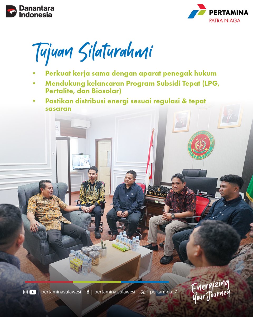 pertamina_7's tweet photo. Perkuat sinergi, jaga distribusi energi
Pertamina Patra Niaga Regional Sulawesi melakukan silaturahmi dengan Kejaksaan Tinggi Gorontalo.

Pertamina berkomitmen menjalankan operasional dengan integritas, etika bisnis, dan kepatuhan hukum. Dukungan penuh dari Kejati Gorontalo semakin memperkuat upaya bersama dalam menghadirkan energi yang adil dan bermanfaat untuk masyarakat yang berhak.

Mari terus bersinergi demi ketahanan energi dan kesejahteraan masyarakat

#PertaminaPatraNiagaSulawesi #SubsidiTepat #EnergiUntukNegeri