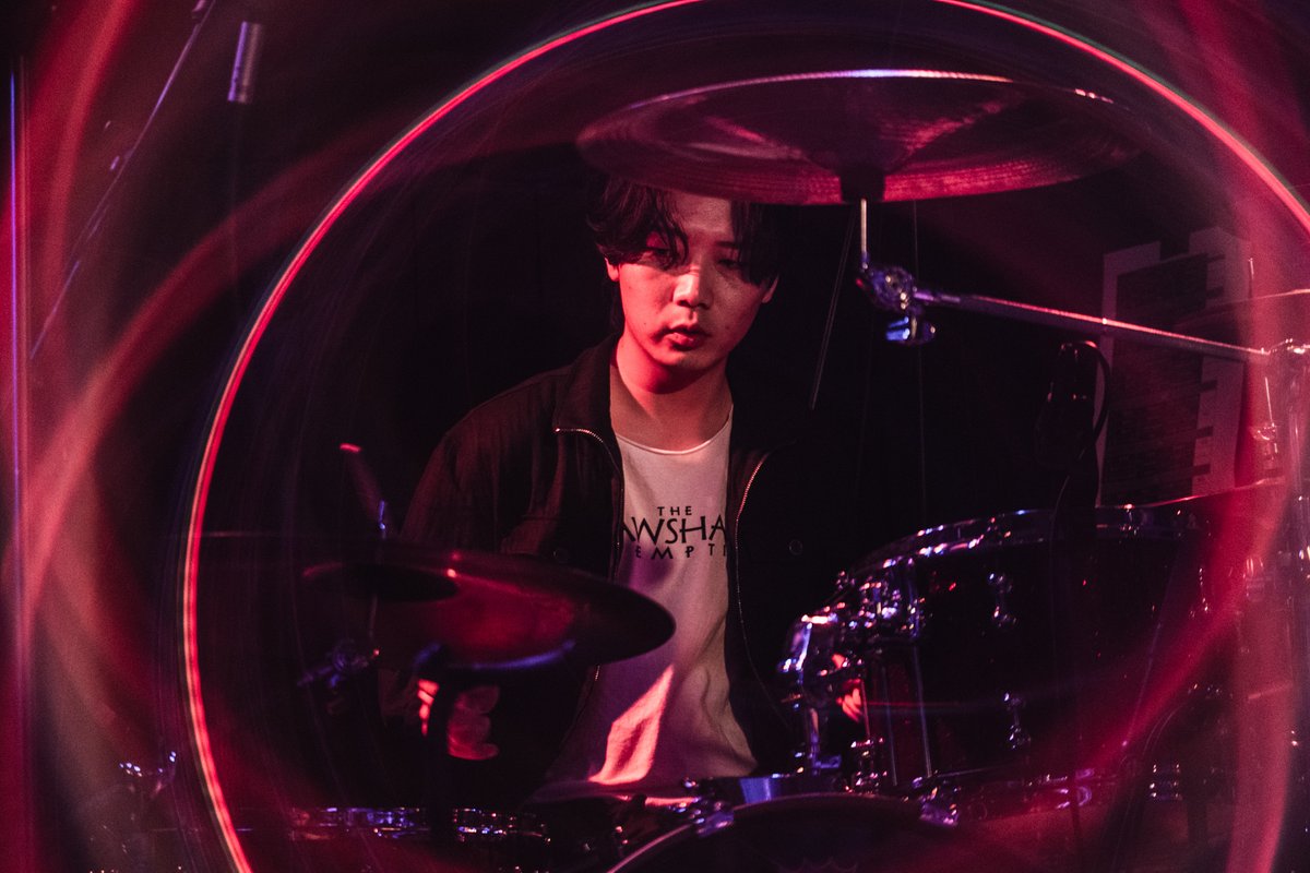 indischord's tweet photo. 2025.9.28(日) 福島OutLine
indischord one-man live "artmageddon"

photo by @natsu_sato0629 https://t.co/y446Efkrr6