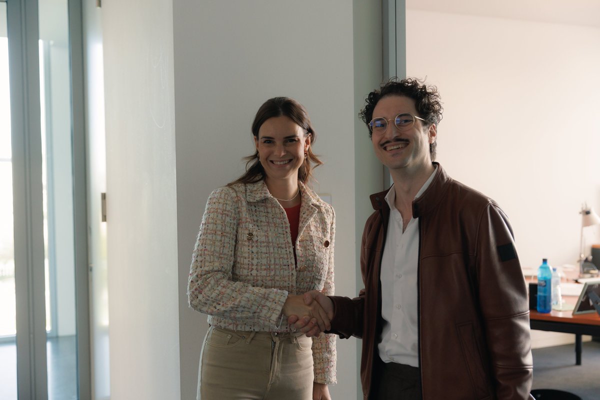 Vergangene Woche traf ich die #CDU-Bundestagsabgeordnete Vanessa Zobel in ihrem Büro im Paul-Löbe-Haus (#Bundestag), um über das kürzlich von der #EU freigegebene #Biomassepaket zu sprechen. Es geht um die Energieversorgungssicherheit.