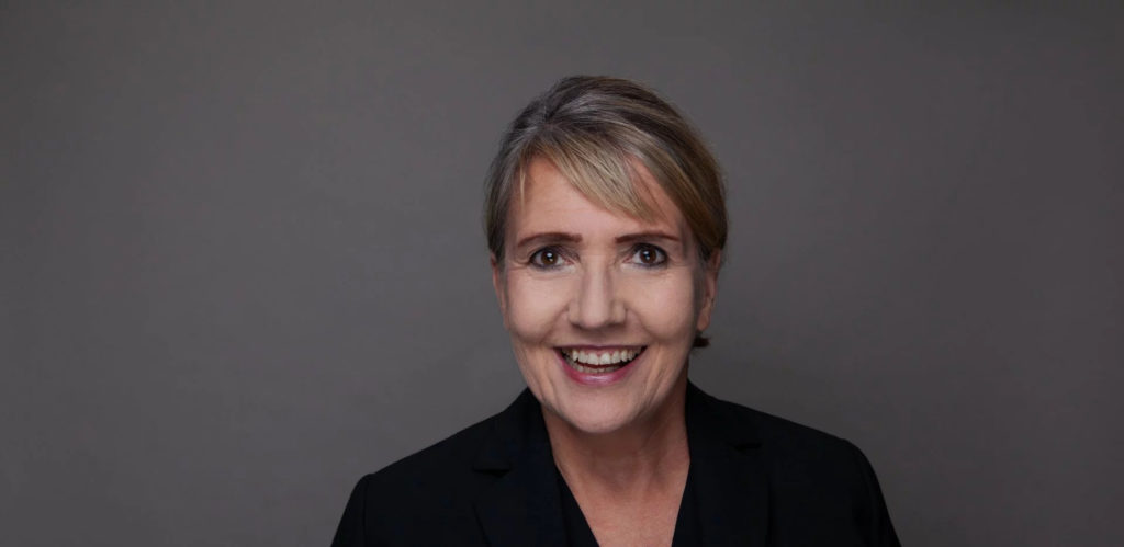 BEE fordert ambitioniertere Maßnahmen für den Wasserstoffhochlauf: Der BEE warnt vor einem Rückschritt beim Wasserstoffhochlauf und fordert ambitionierte Maßnahmen statt gekürzter Ziele. Ein neues… dlvr.it/TNP9LQ #Photovoltaik #ErneuerbareEnergien #Solarenergie