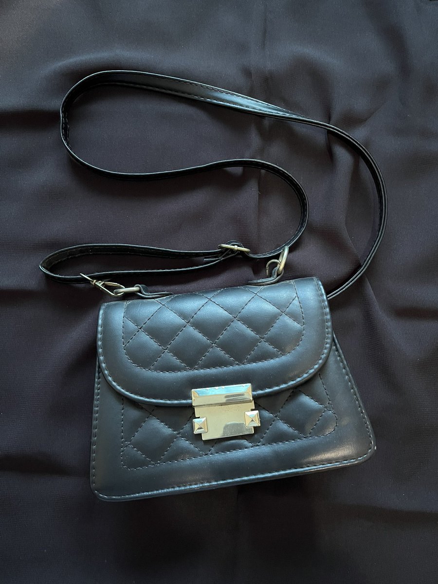 cutieebeanb tweet media