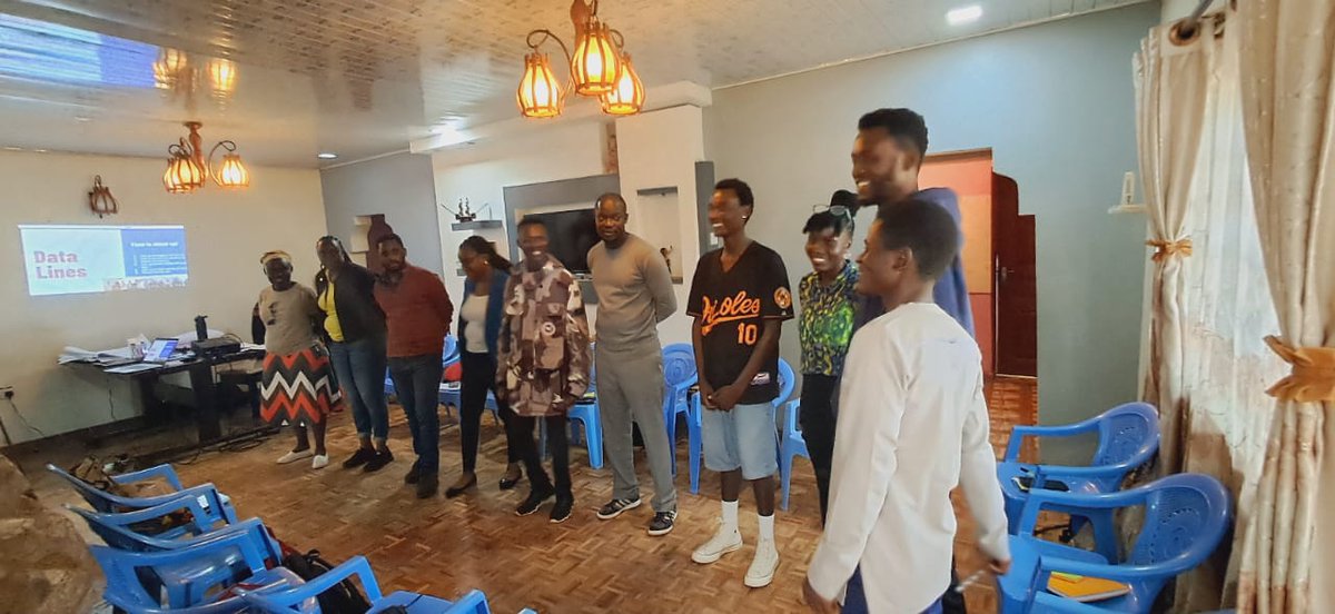 HakiDataLab's tweet image. Today, the Haki Data Lab is conducting a 'Design Workshop' with informal workers drawn from Matatu workers, waste pickers and Domestic workers from within Mathare and Dandora communities. We appreciate the Lloyd's Register Foundation for funding this project. @data4change