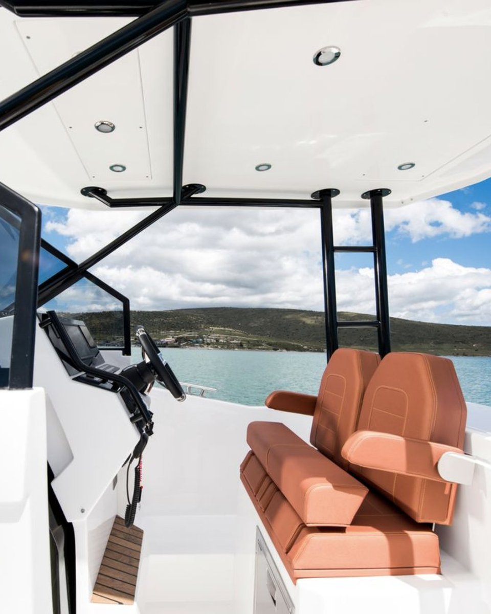 dromeasyachts's tweet photo. Freedom begins at 28 feet.
The D28 WA isn’t just a boat, it’s your one-way ticket to the horizon.
With a twin-stepped hull for thrill.
A walkaround deck for confidence.
And a cabin that says, “don’t rush back.”

Where would you take her first? https://t.co/QISXHowKq9