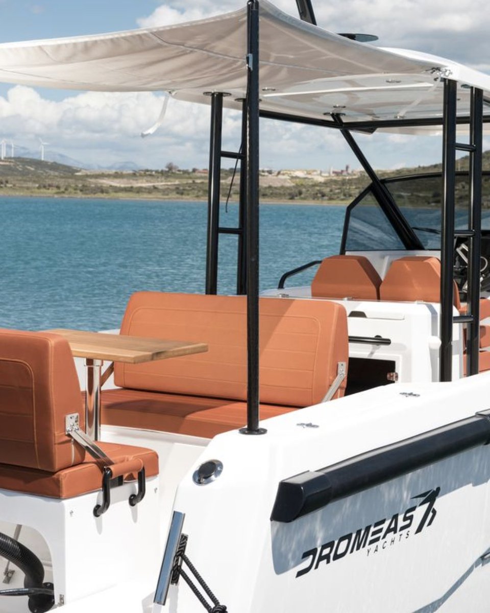 dromeasyachts's tweet photo. Freedom begins at 28 feet.
The D28 WA isn’t just a boat, it’s your one-way ticket to the horizon.
With a twin-stepped hull for thrill.
A walkaround deck for confidence.
And a cabin that says, “don’t rush back.”

Where would you take her first? https://t.co/QISXHowKq9