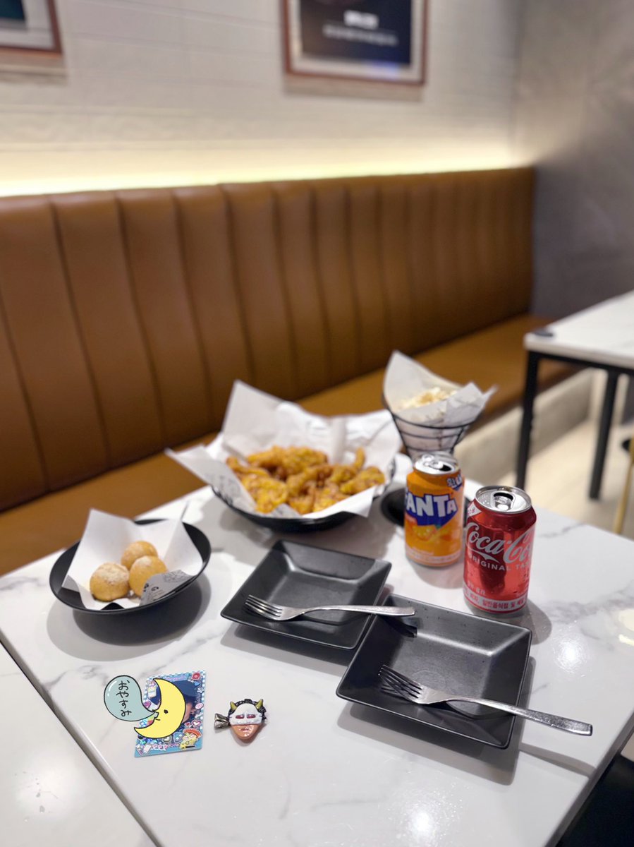 mssp_usa's tweet photo. 渡韓ではじめましての子達みんな✨️大好きっち・かわいいっち・ご飯美味しいっち✨️やった🚰 ·̫🚰♡ https://t.co/oITCiTbQGF
