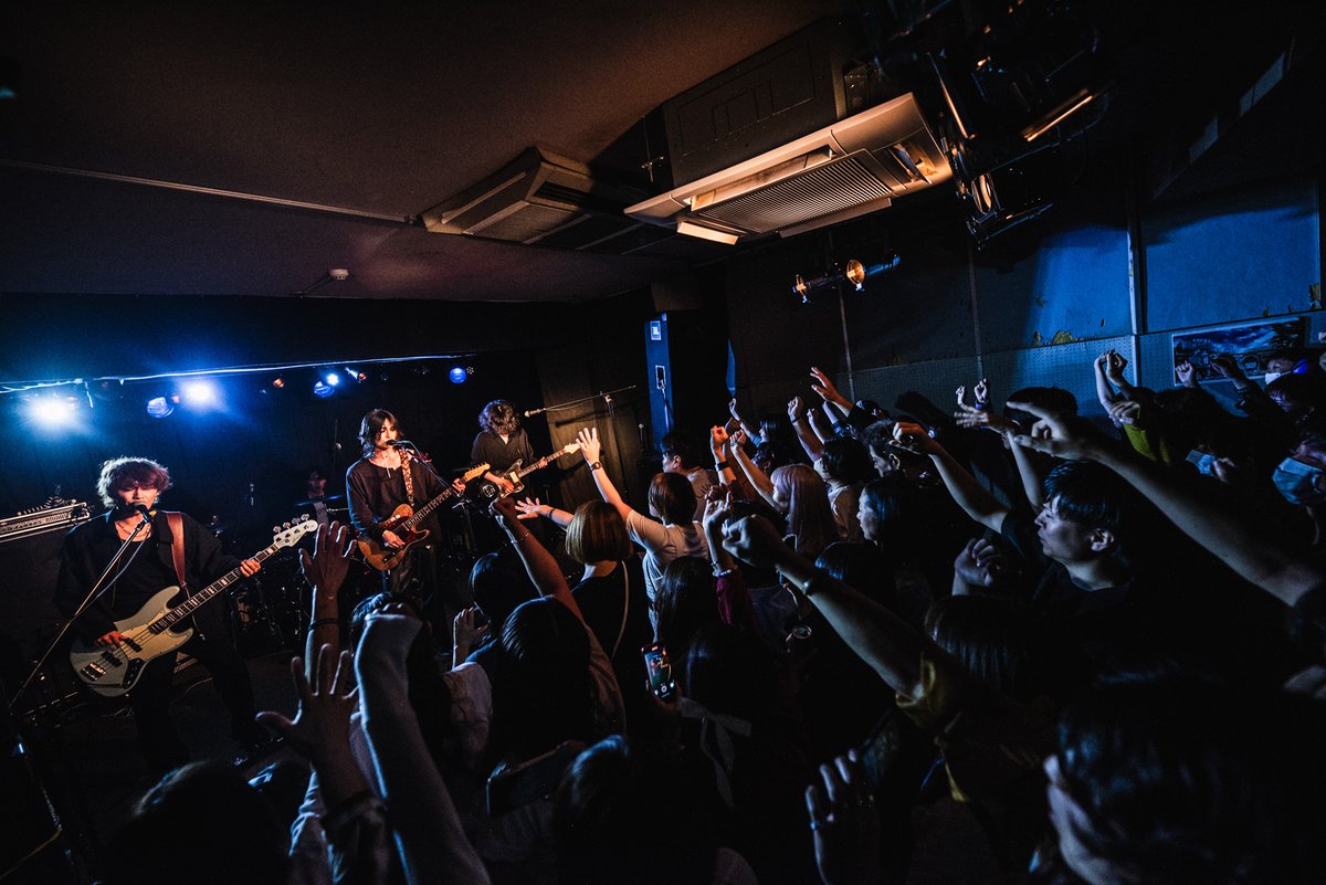 indischord's tweet photo. 2025.9.28(日) 福島OutLine
indischord one-man live "artmageddon"

photo by 
@natsu_sato0629 https://t.co/gCEK2rGPZ2