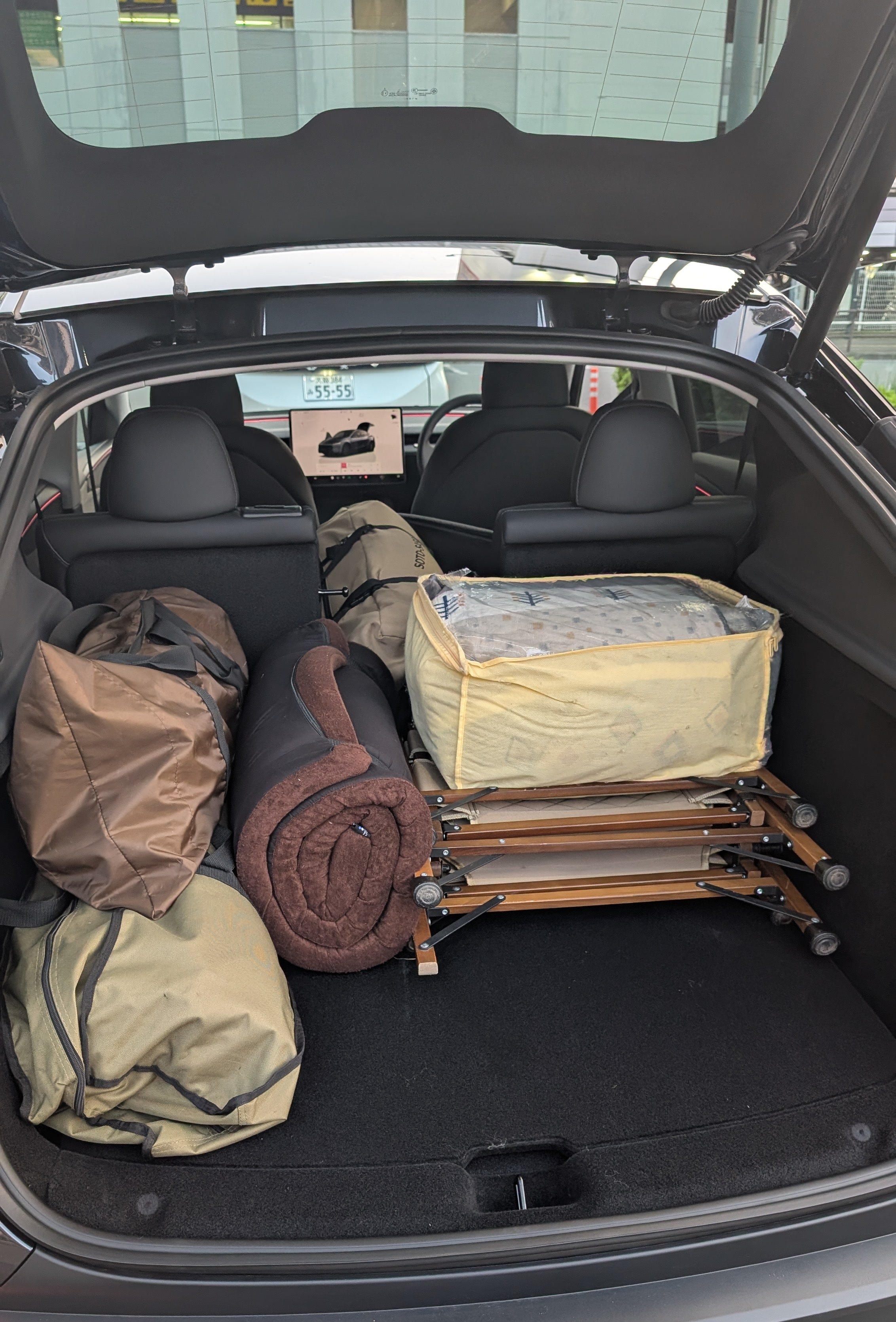 新品15000が1万激安！テスラ モデルY アウトドアテント 新品15000が1万激安！テスラ モデルY アウトドアテント 新品15000が1万