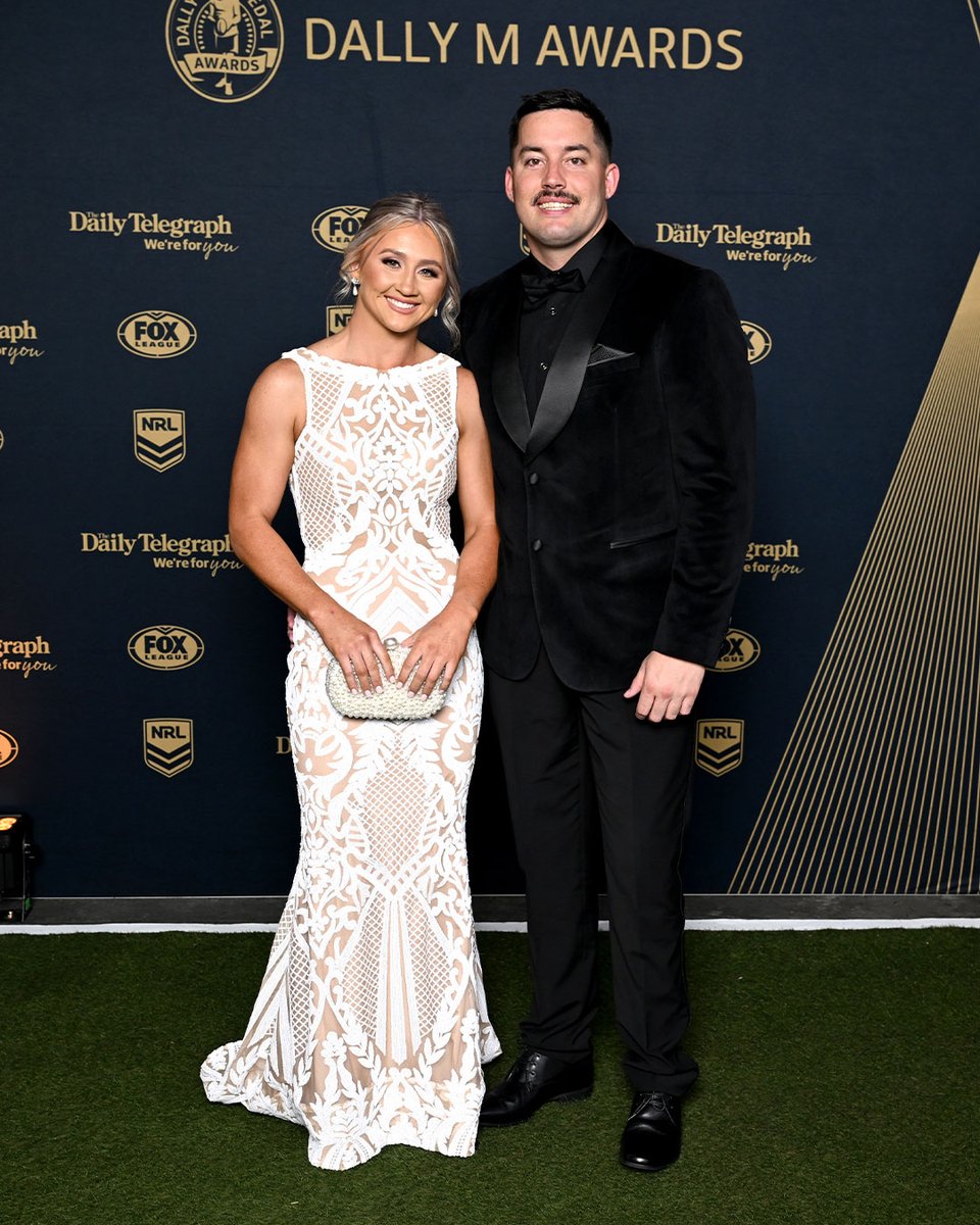 Exciting night ahead...💄🏉✨