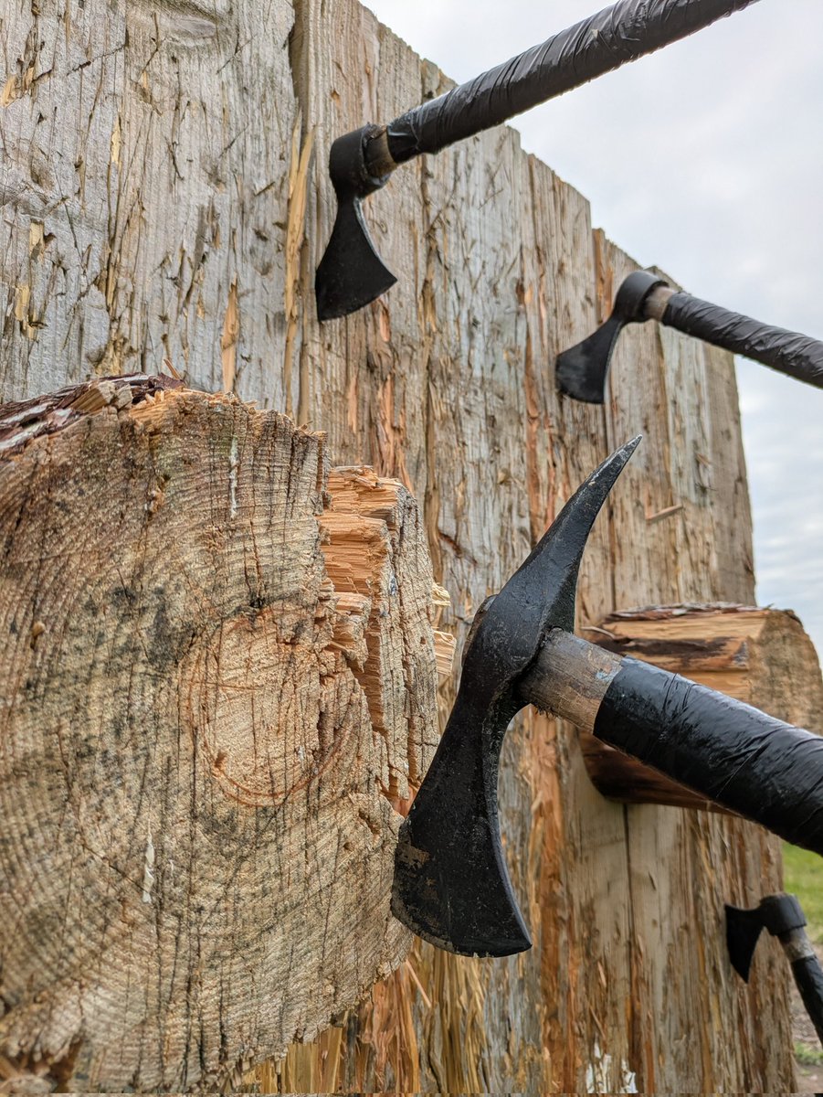 Adventurefields's tweet image. It's spooky season! Don't be scared to try something new! 🎃👻 
Check out our activities now! 
thetournamentground.co.uk

#Halloween #NottinghamshireDaysOut #BlythUK #EastMidlandsAdventure #NottsAdventure #UKFarmFun #RuralAdventures #ArcheryLife #AxeThrowingFun #TargetShooting