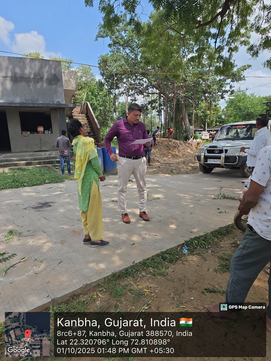nmladumor's tweet photo. દિવેલ ગ્રામ પંચાયત ની મુલાકાત કરી સરપંચશ્રી તેમજ તલાટી કમ મંત્રીશ્રીને 15 માં નાણાપંચ હેઠળના હાથ ધરવામાં આવનાર વિકાસના કામો સત્વરે પૂર્ણ કરવા સૂચના આપી. @DDO_Anand @CMOGuj @CollectorAnd https://t.co/eYYpZnnfUw