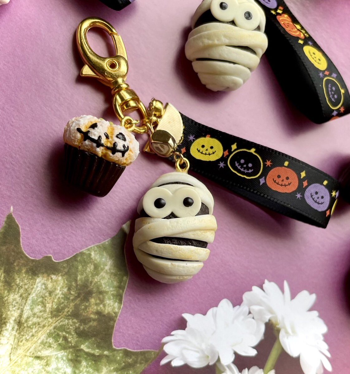 ミイラパンとカボチャマフィンのキーホルダー作りましたっ🎃
minneに出品中です♪

minne.com/items/44003472
