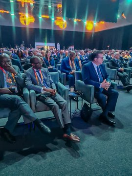 Ikiriho's tweet photo. 🇿🇦#SouthAfrica #AfricanEnergyWeek2025| Plus de 7 000 décideurs mondiaux discutent transition énergétique, investissements et sécurité énergétique du continent à Cape Town. 

Le #Burundi 🇧🇮 est représenté par le ministre @FinancesBdi, Dr @ndikalain. https://t.co/OVaGyDkEnc