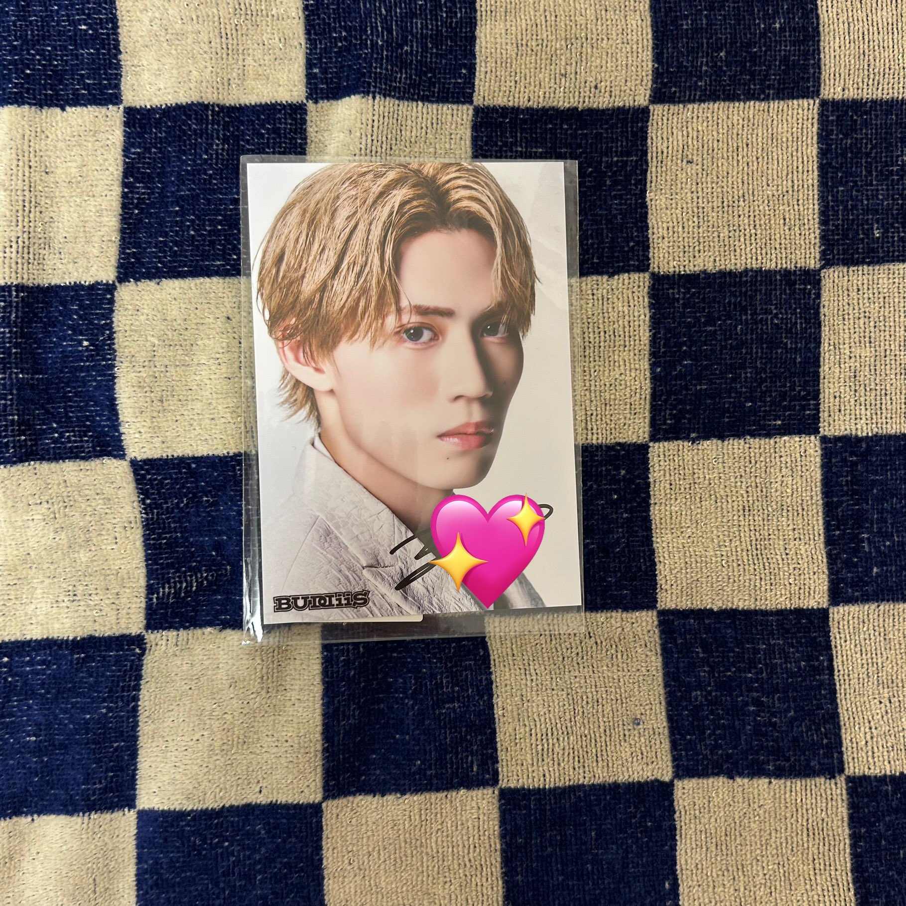 BUDDiiS 生写真　MORRIEサイン BUDDiiS MORRIEサイン入り生写真 #005 - メルカリ