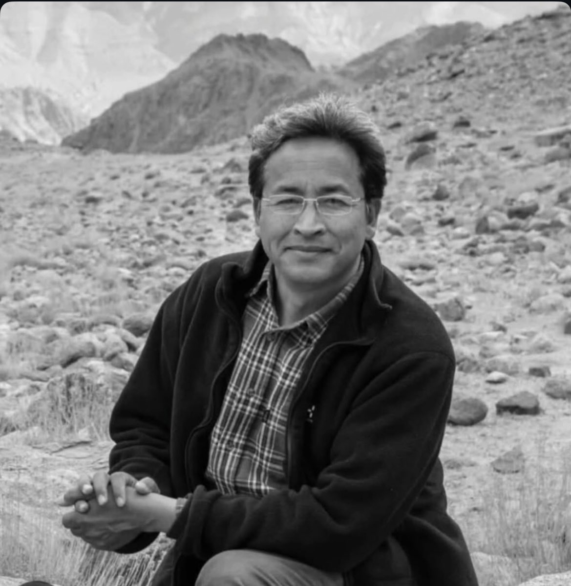5ukhdevsingh's tweet image. #ISupportSonamWangchuk