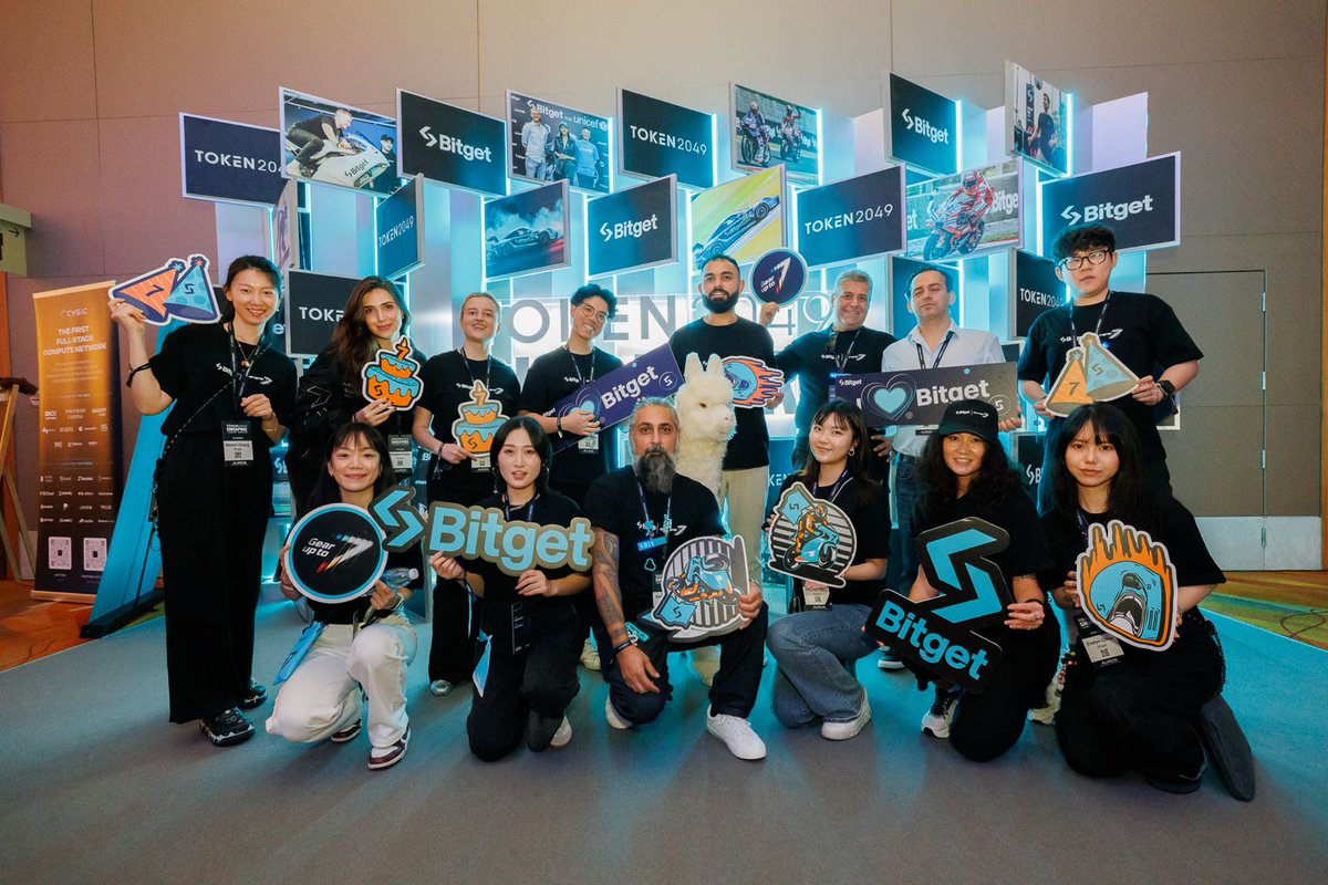 bitgetglobal's tweet image. What a day! #Token2049 Day 1, done ✅

Thanks to everyone who dropped by our booth and joined the #BitgetTurns7 fun including @GracyBitget , @lorenzo99, @usithetalk and more. 

See you all again tomorrow, and expect even more surprises 😉

#EventWithBiget