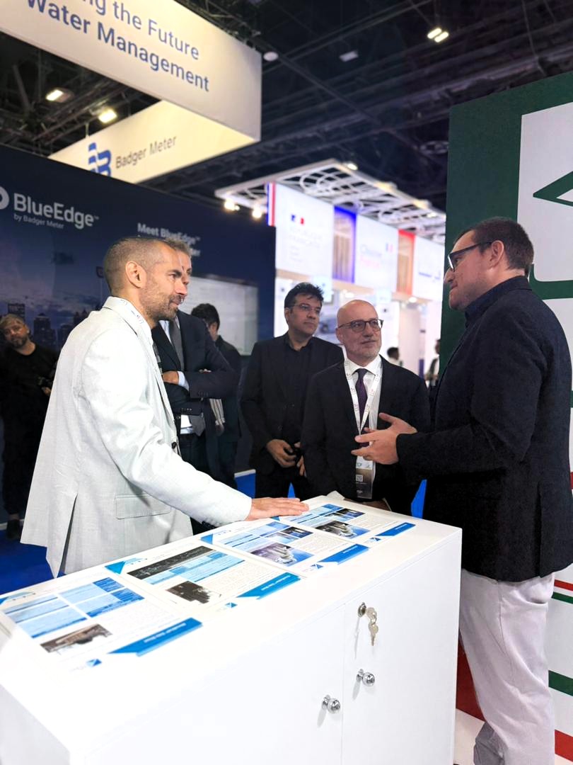 Great first day at <a href="/WetexDubai/">WETEX</a> !
Honored to welcome 🇮🇹 Italian Ambassador to the UAE, Lorenzo Fanara, at the Air Clean booth.
📍Visit us at Hall 6, Booth 6-F14 – we're here today and tomorrow!
#AirClean #Sustainability #ItalyUAE #Innovatio