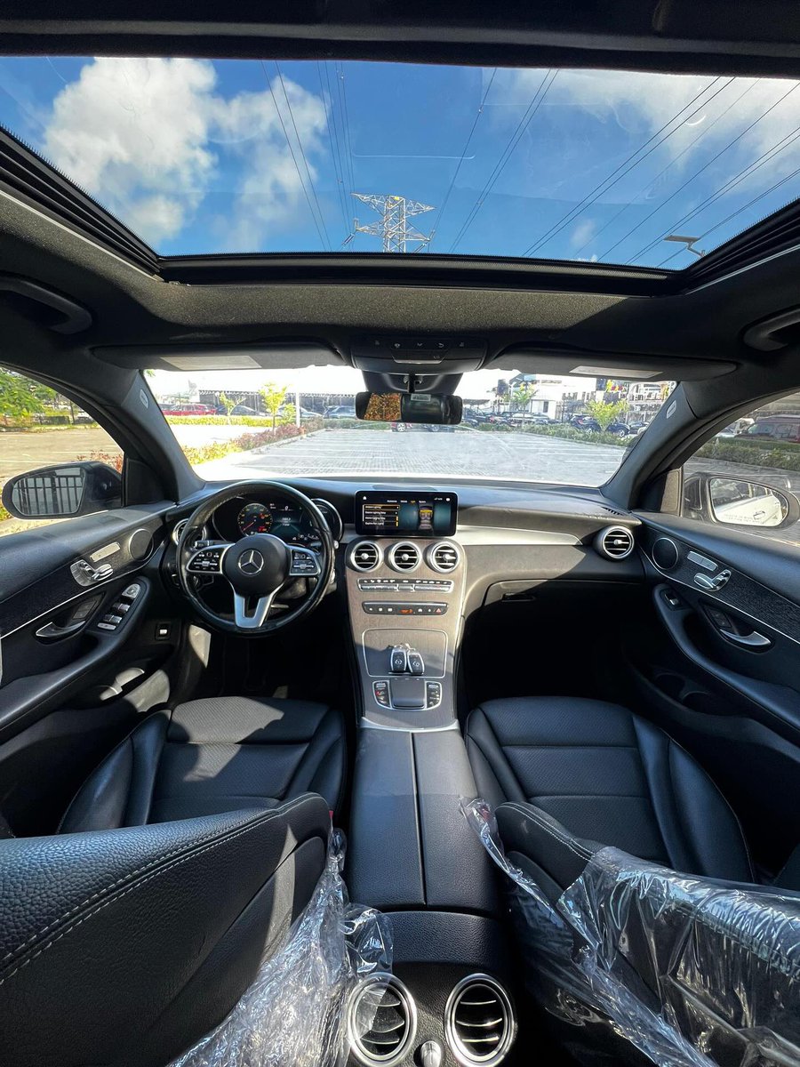 phantom__autos's tweet photo. 🔹 2021 Mercedes-Benz GLC 300 Coupé
Direct Foreign Used🔥
▪️White on Black Interior
▪️Heated & Ventilated Leather Seats
▪️Pano Roof | 360° Cam
▪️Navigation System
▪️Assists {BSM, Lane Keep, Park, Dis-Tronic}
💰Call or DM for price & more info
#PhantomAutos #GLCCoupe #MercedesBenz https://t.co/zSbuPDpnLX