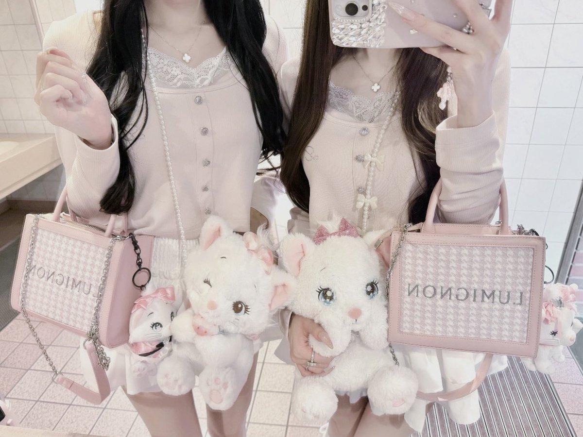 lumignon_nagisað¬ (@lumignonn) on Twitter photo ããããè©°ã蟌ã¿ãããæ¥åªåã ã£ãâ(> ·̫  < ̳^ððŸ ããããè©°ã蟌ã¿ãããæ¥åªåã ã£ãâ(> ·̫  < ̳^ððŸ